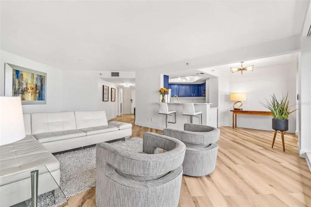 En Venta: $630,000 (2 camas, 2 baños, 1476 Pies cuadrados)