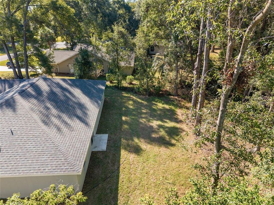 合同活跃: $279,900 (3 贝兹, 2 浴室, 1695 平方英尺)