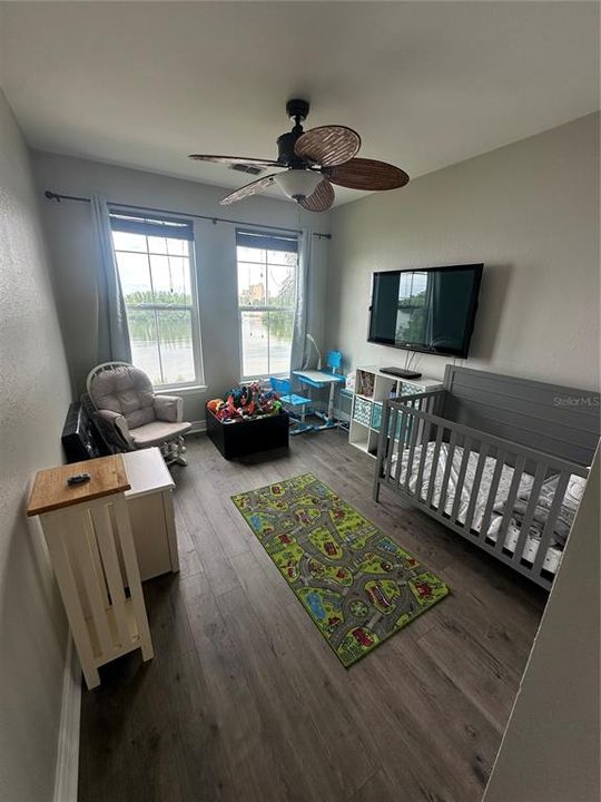 В аренду: $3,200 (3 спален, 2 ванн, 1870 Квадратных фут)