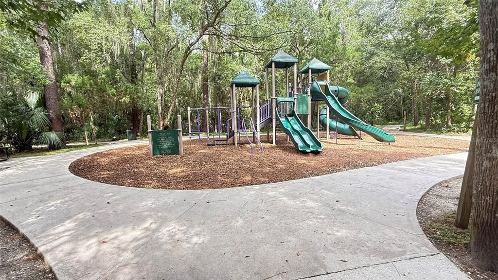 Activo con contrato: $149,000 (2 camas, 2 baños, 897 Pies cuadrados)