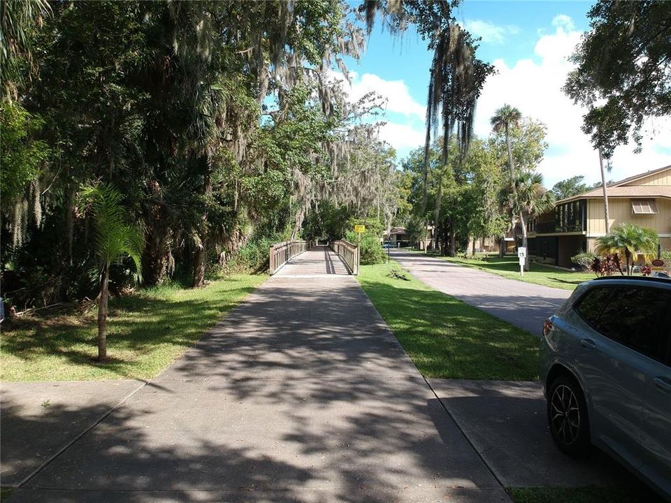 Activo con contrato: $149,000 (2 camas, 2 baños, 897 Pies cuadrados)