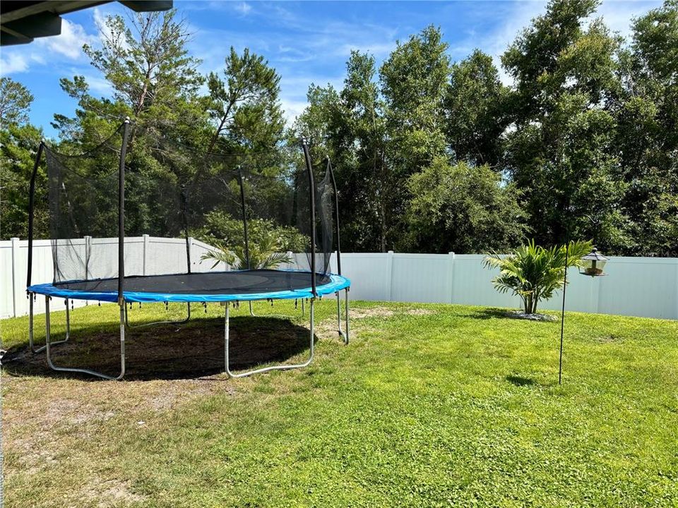 待售: $450,000 (5 贝兹, 3 浴室, 2601 平方英尺)