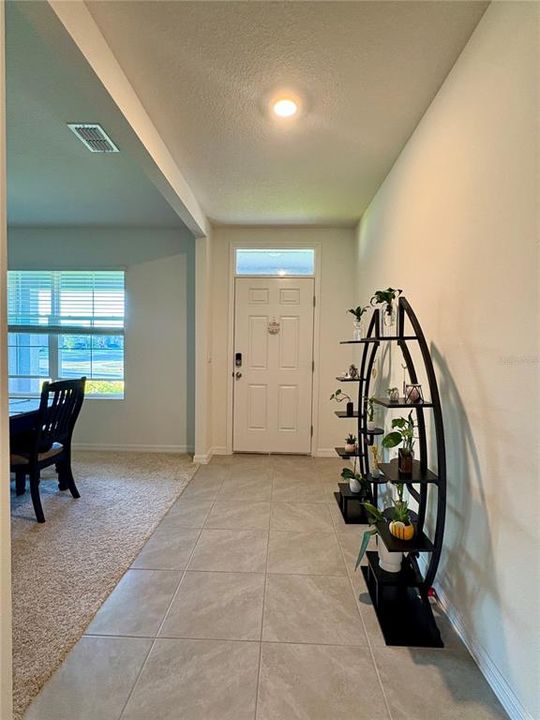 待售: $450,000 (5 贝兹, 3 浴室, 2601 平方英尺)