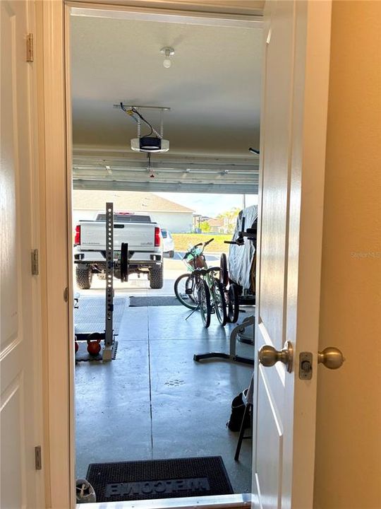 待售: $450,000 (5 贝兹, 3 浴室, 2601 平方英尺)