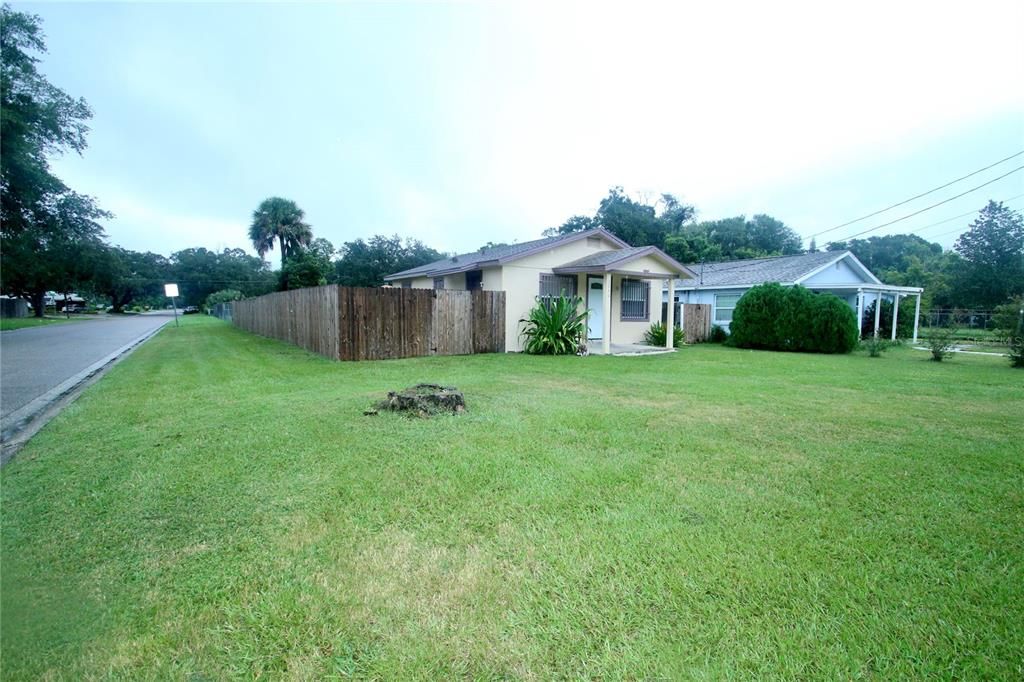 Activo con contrato: $204,900 (2 camas, 1 baños, 690 Pies cuadrados)