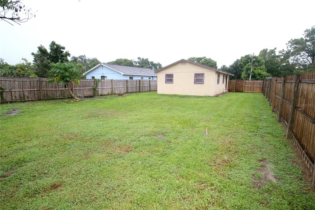 Activo con contrato: $204,900 (2 camas, 1 baños, 690 Pies cuadrados)