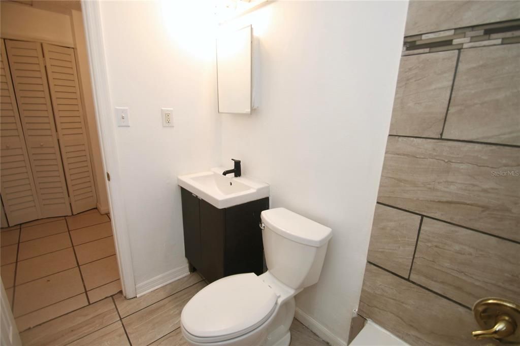 Activo con contrato: $204,900 (2 camas, 1 baños, 690 Pies cuadrados)