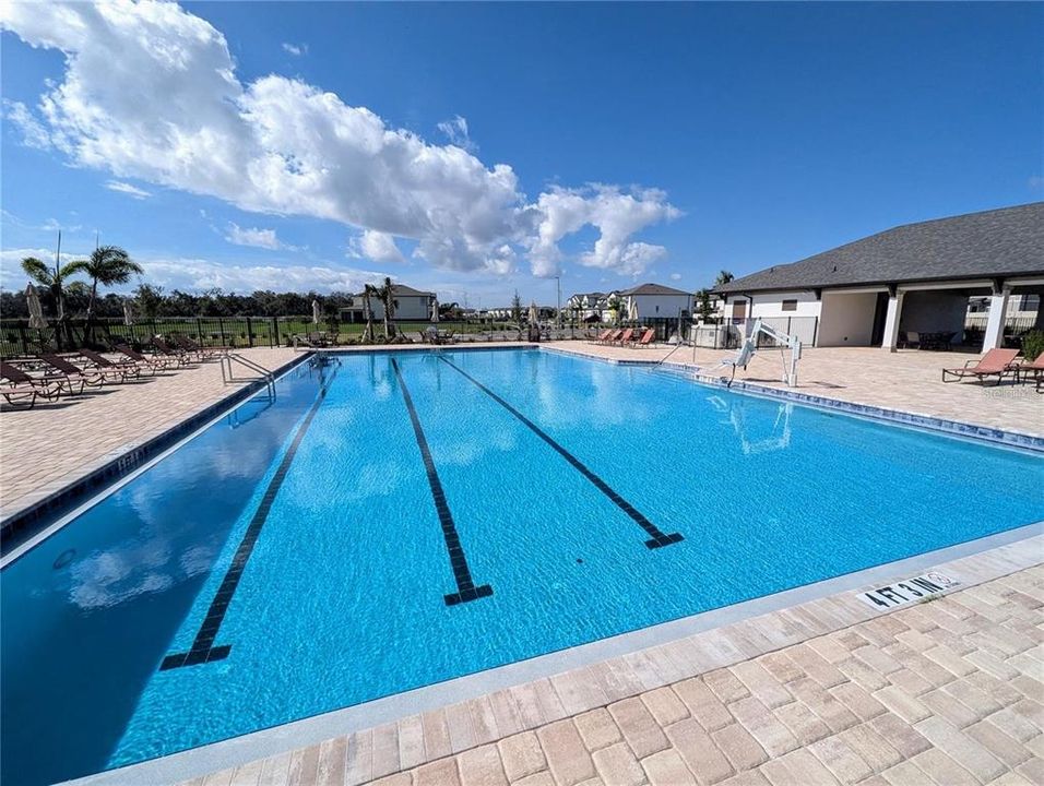 For Rent: $2,390 (4 beds, 3 baths, 2615 Square Feet)