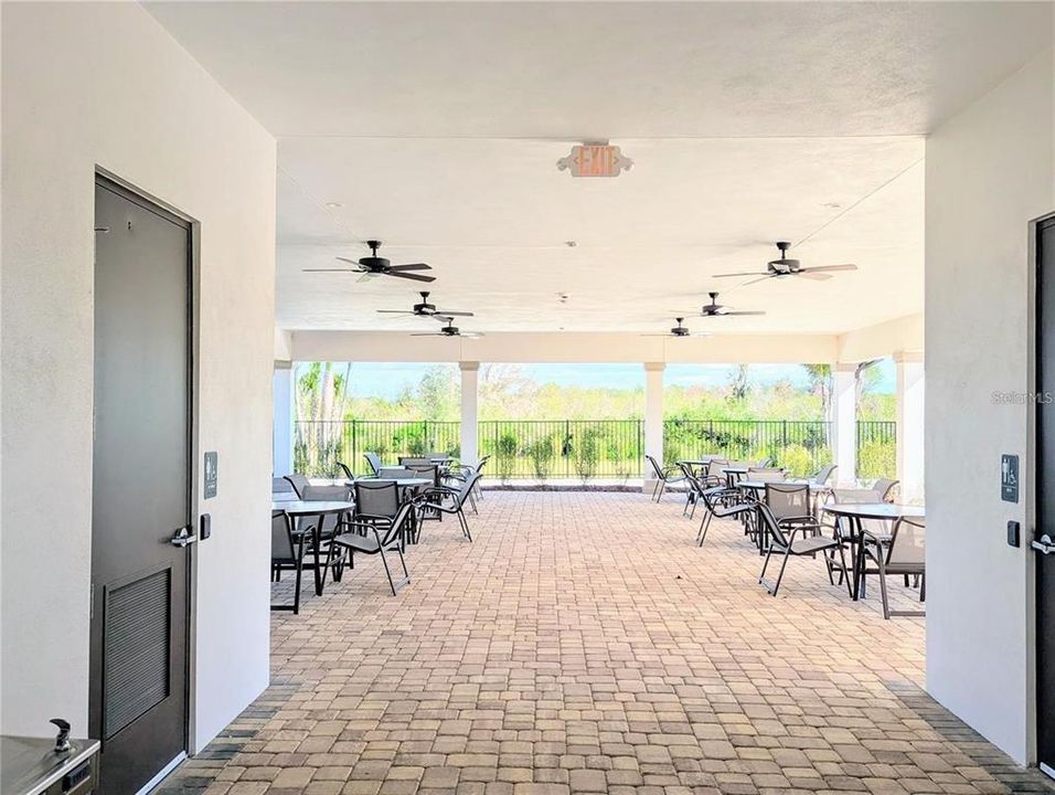 For Rent: $2,390 (4 beds, 3 baths, 2615 Square Feet)