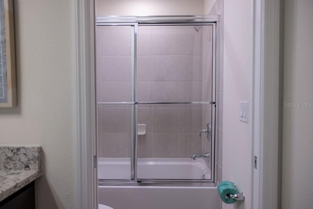 待售: $935,000 (7 贝兹, 5 浴室, 3274 平方英尺)