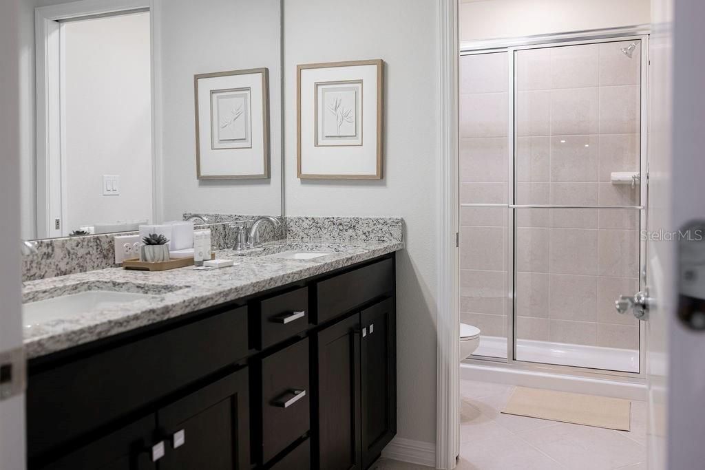 待售: $935,000 (7 贝兹, 5 浴室, 3274 平方英尺)