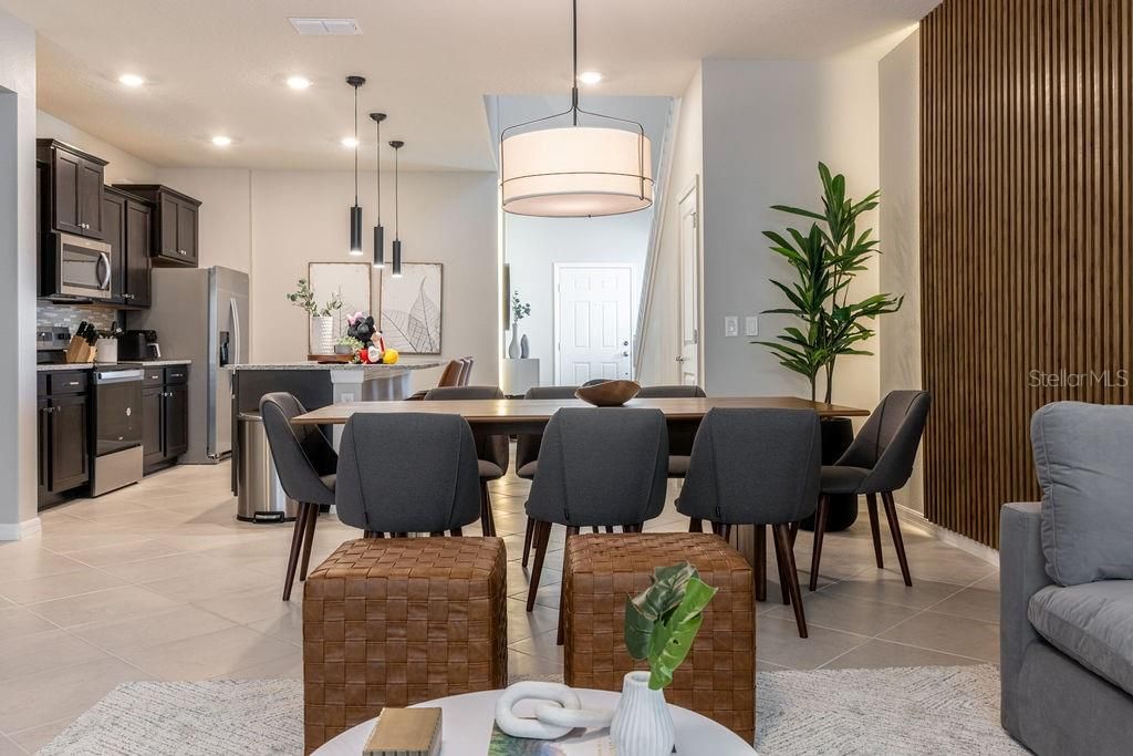 待售: $935,000 (7 贝兹, 5 浴室, 3274 平方英尺)