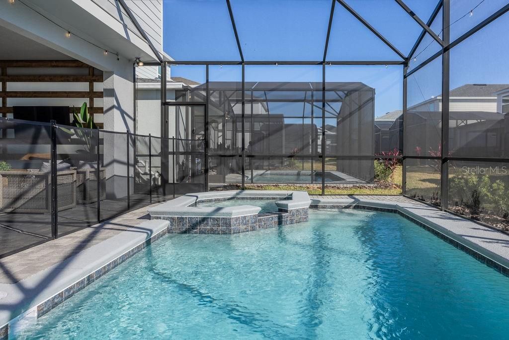 待售: $935,000 (7 贝兹, 5 浴室, 3274 平方英尺)