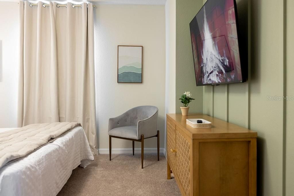 待售: $935,000 (7 贝兹, 5 浴室, 3274 平方英尺)