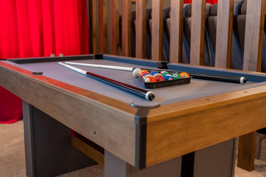 待售: $935,000 (7 贝兹, 5 浴室, 3274 平方英尺)