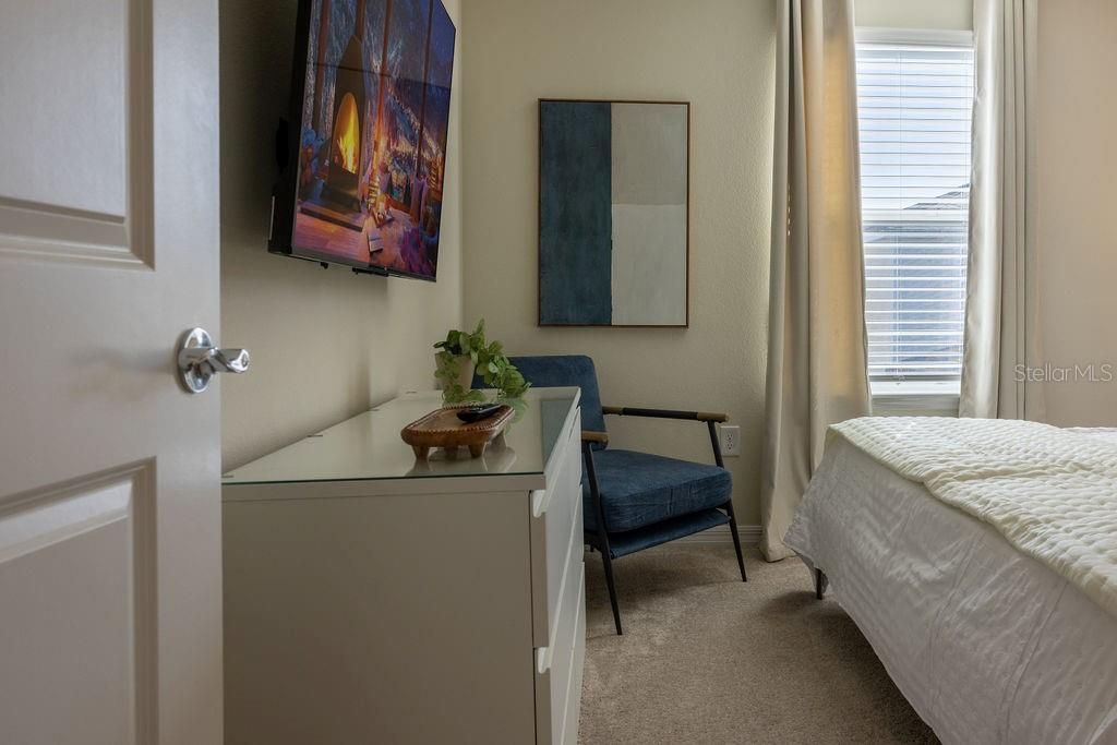 待售: $935,000 (7 贝兹, 5 浴室, 3274 平方英尺)