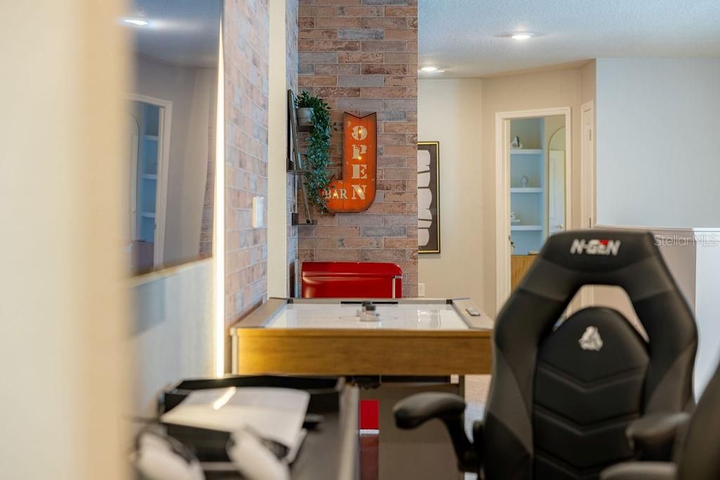 待售: $935,000 (7 贝兹, 5 浴室, 3274 平方英尺)