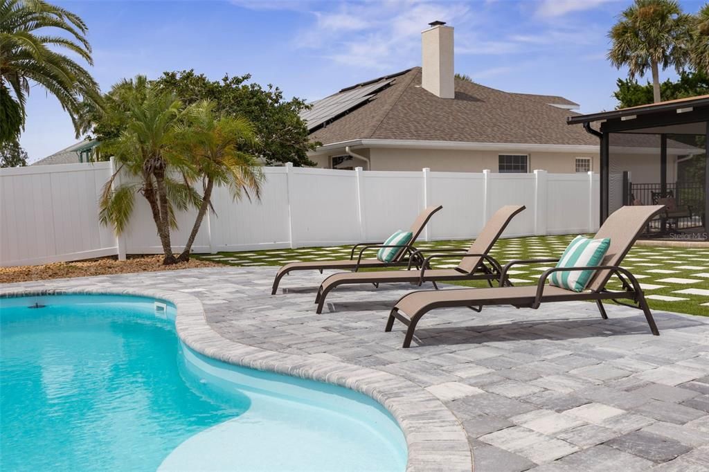 For Sale: $1,049,000 (4 beds, 3 baths, 2541 Square Feet)