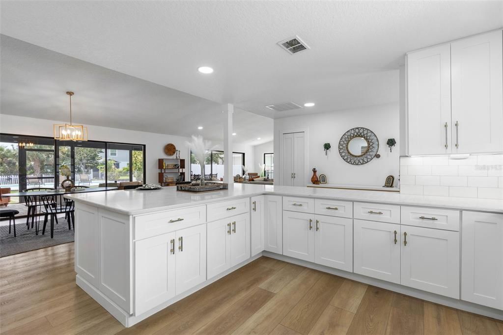 For Sale: $1,049,000 (4 beds, 3 baths, 2541 Square Feet)