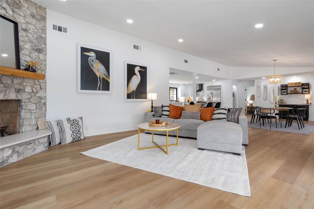 For Sale: $1,049,000 (4 beds, 3 baths, 2541 Square Feet)