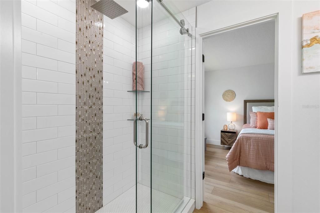 For Sale: $1,049,000 (4 beds, 3 baths, 2541 Square Feet)