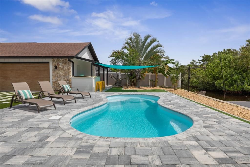 For Sale: $1,049,000 (4 beds, 3 baths, 2541 Square Feet)