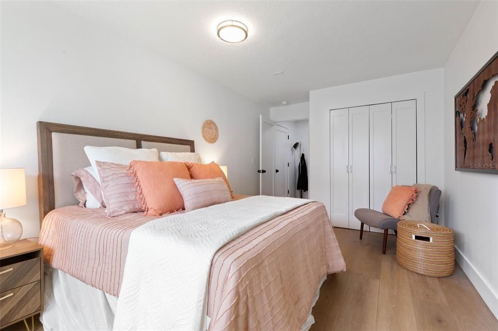 For Sale: $1,049,000 (4 beds, 3 baths, 2541 Square Feet)