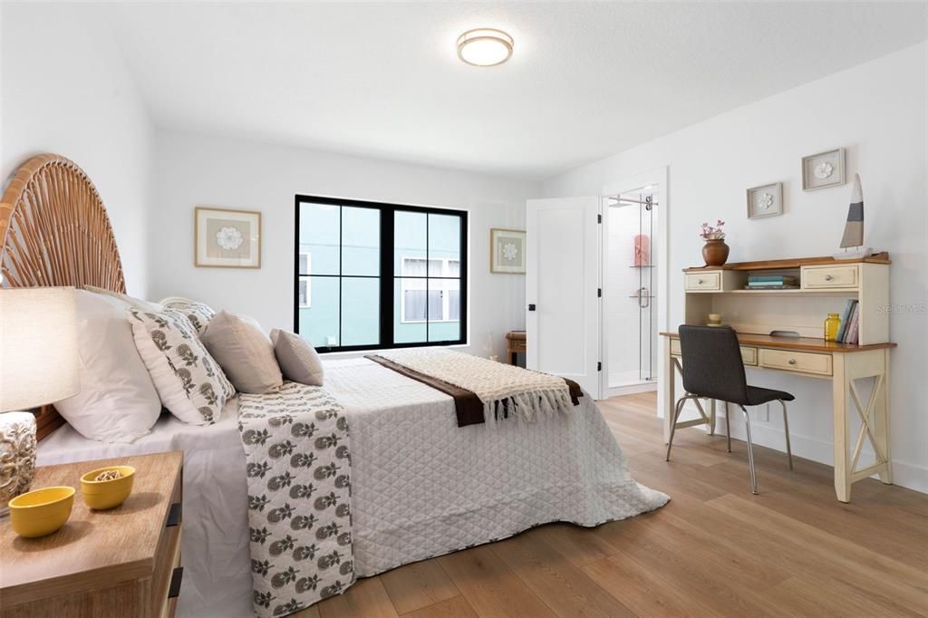 For Sale: $1,049,000 (4 beds, 3 baths, 2541 Square Feet)