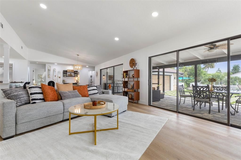 For Sale: $1,049,000 (4 beds, 3 baths, 2541 Square Feet)