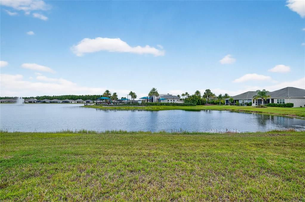 En Venta: $675,000 (4 camas, 3 baños, 2425 Pies cuadrados)