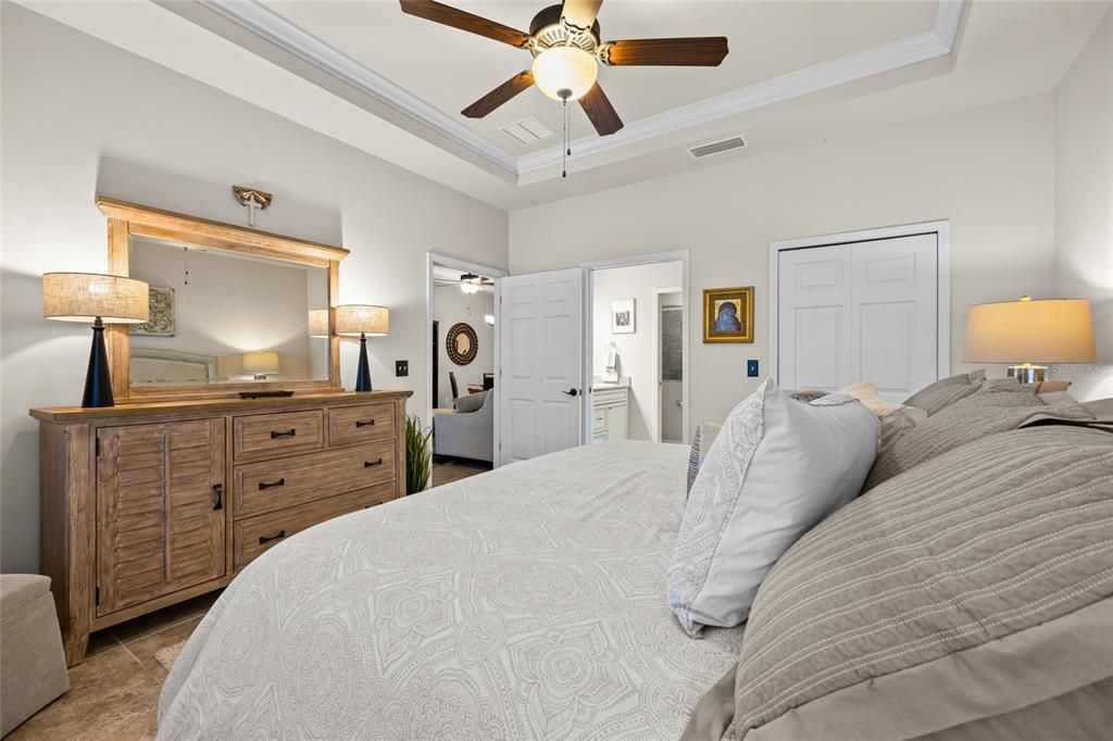 待售: $265,000 (2 贝兹, 2 浴室, 1179 平方英尺)