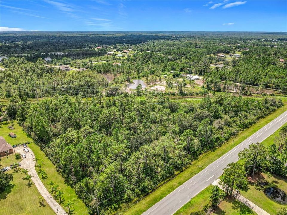 待售: $260,000 (3.98 acres)