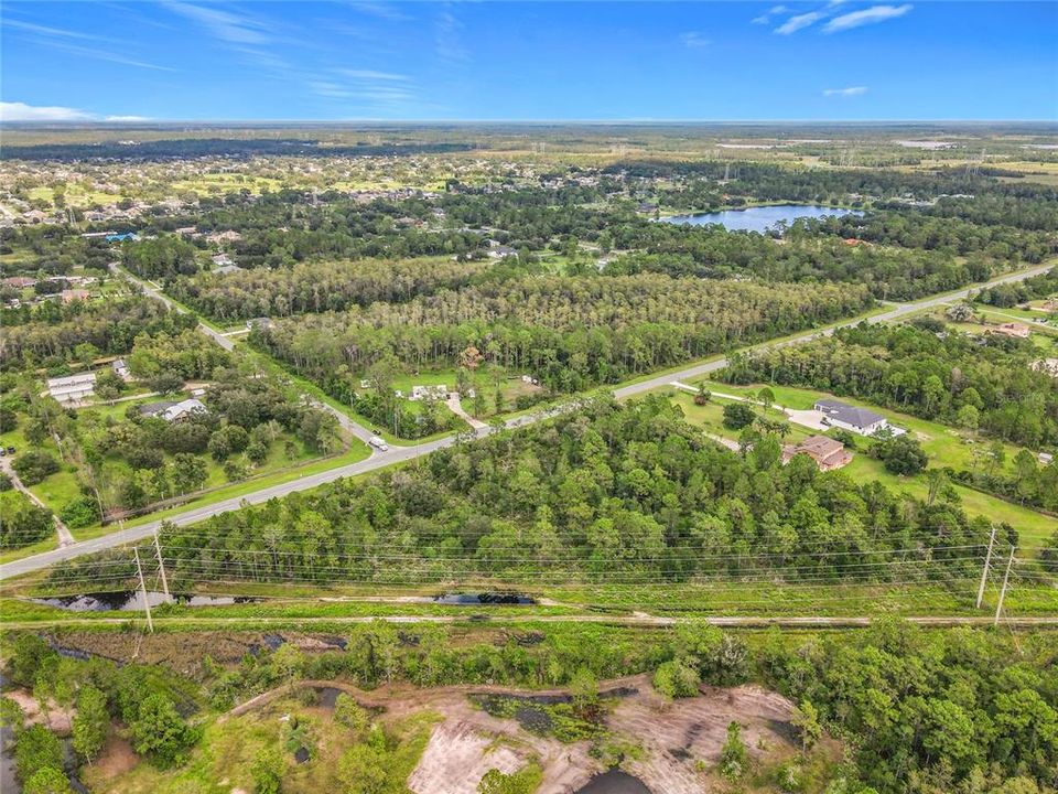 待售: $260,000 (3.98 acres)