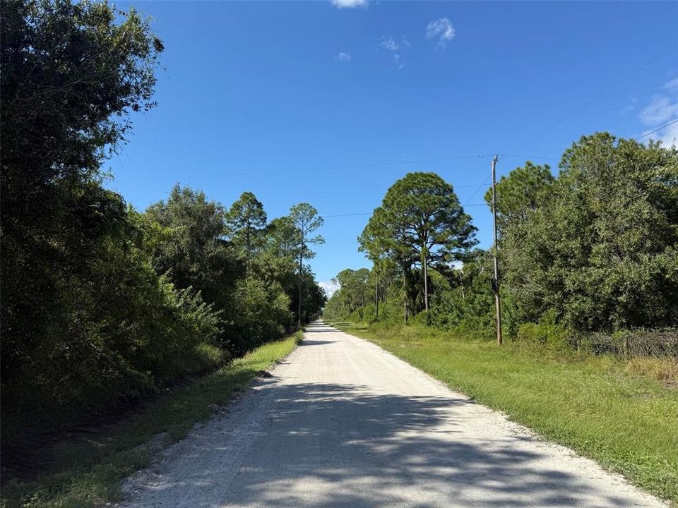 На продажу: $78,500 (2.50 acres)