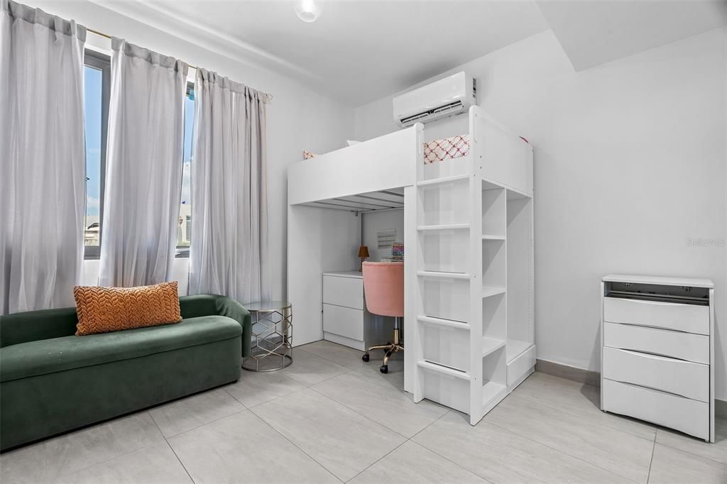 For Sale: $1,195,000 (5 beds, 3 baths, 2330 Square Feet)