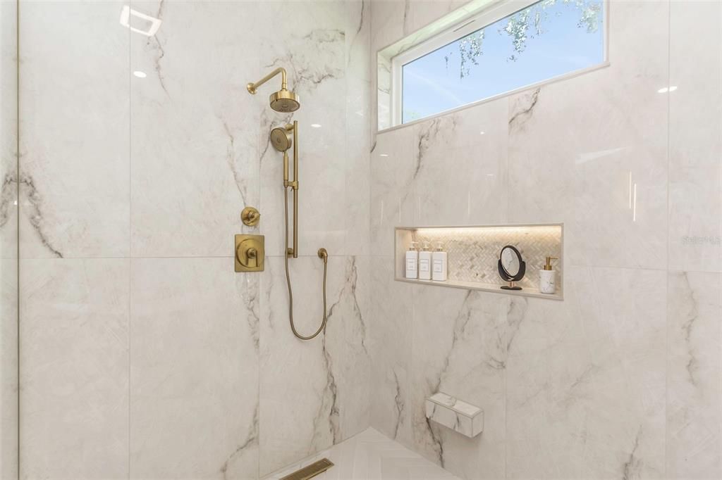 For Sale: $1,399,000 (5 beds, 3 baths, 3355 Square Feet)