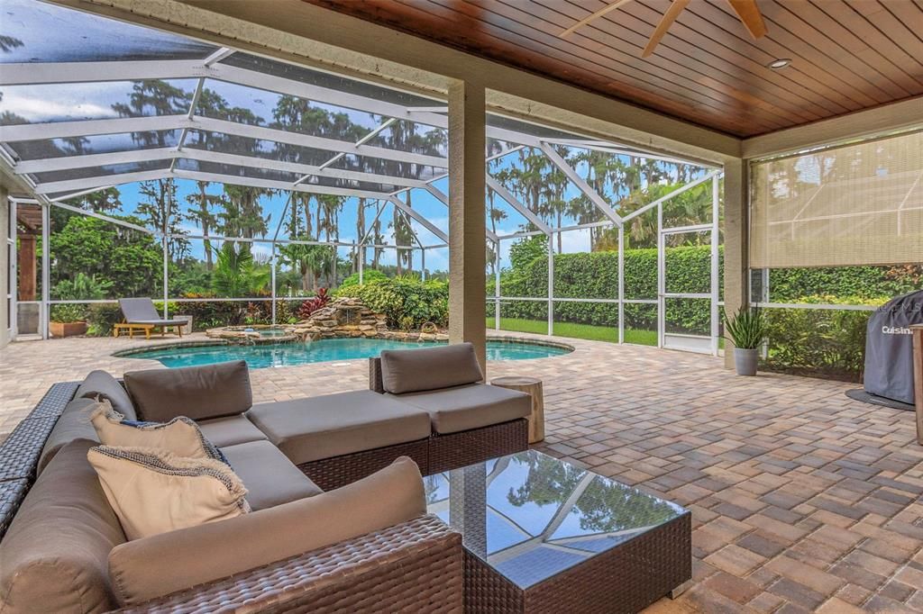 For Sale: $1,399,000 (5 beds, 3 baths, 3355 Square Feet)