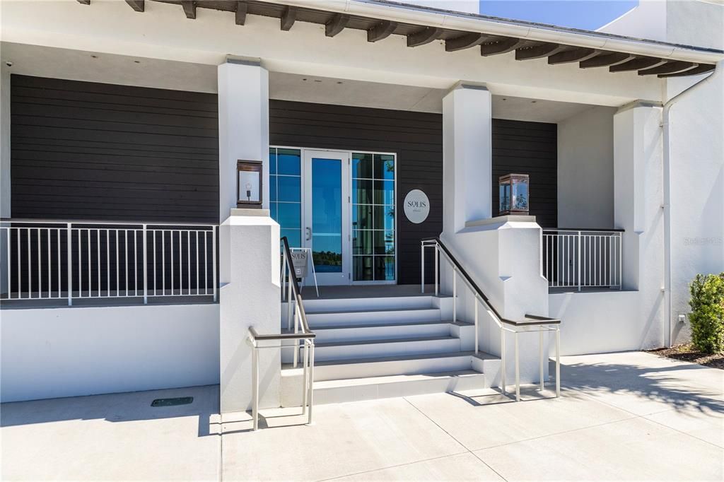 For Rent: $6,000 (3 beds, 2 baths, 2061 Square Feet)