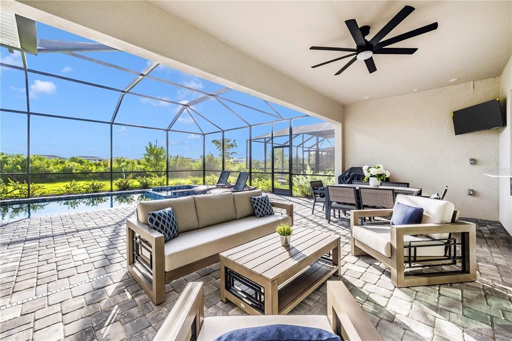 For Rent: $6,000 (3 beds, 2 baths, 2061 Square Feet)