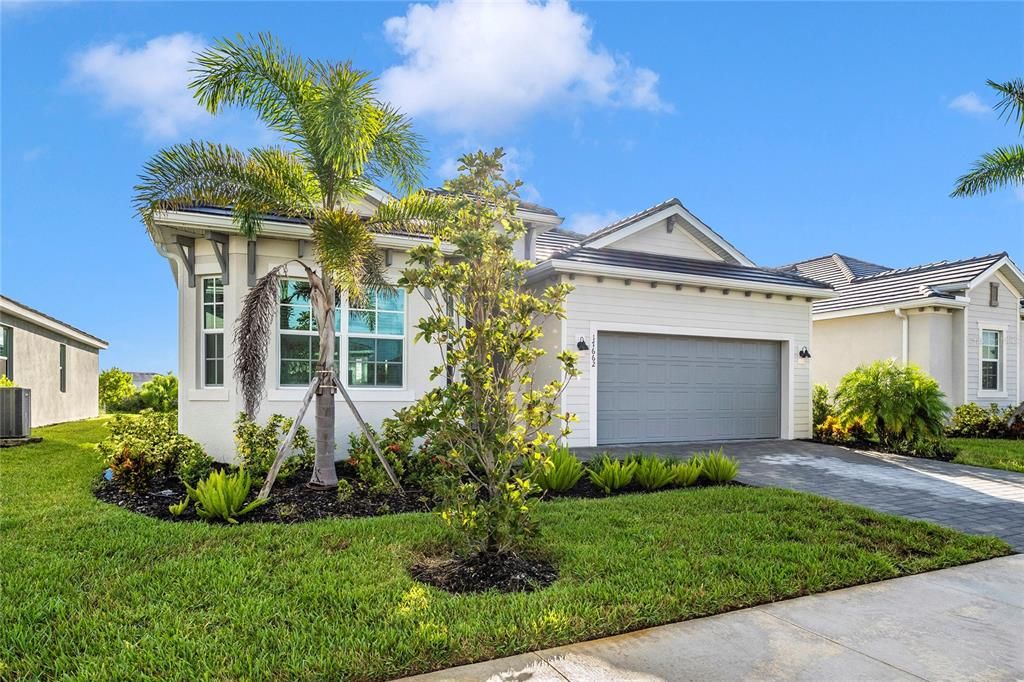 For Rent: $6,000 (3 beds, 2 baths, 2061 Square Feet)