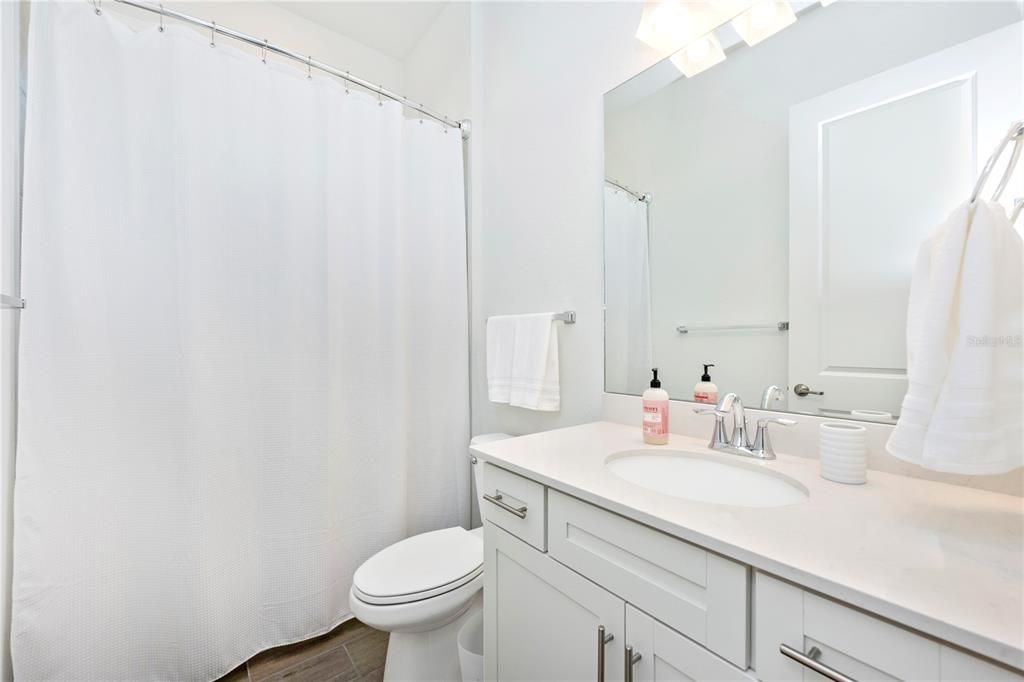 For Rent: $6,000 (3 beds, 2 baths, 2061 Square Feet)