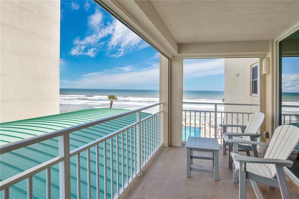 For Sale: $474,900 (2 beds, 2 baths, 1200 Square Feet)