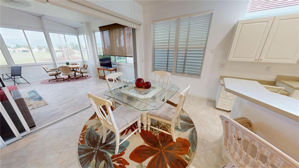 待售: $372,000 (3 贝兹, 2 浴室, 1983 平方英尺)