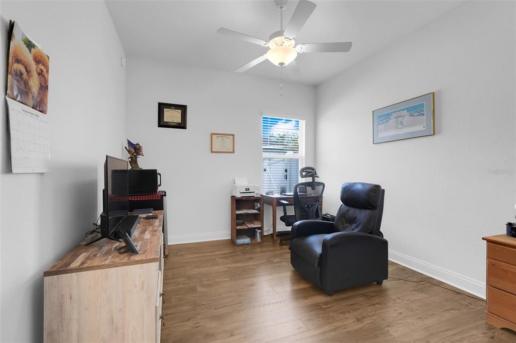 For Sale: $575,000 (4 beds, 3 baths, 2116 Square Feet)