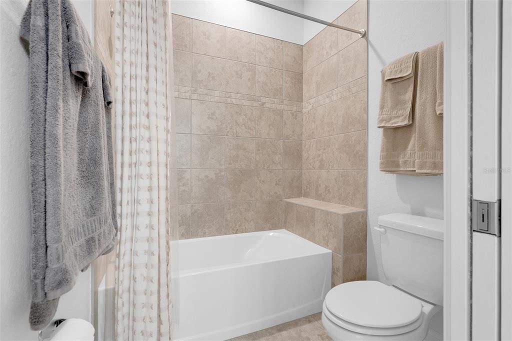 For Sale: $575,000 (4 beds, 3 baths, 2116 Square Feet)