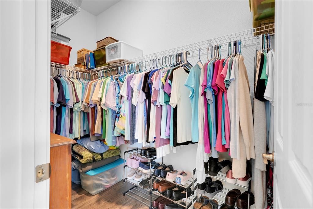 For Sale: $575,000 (4 beds, 3 baths, 2116 Square Feet)