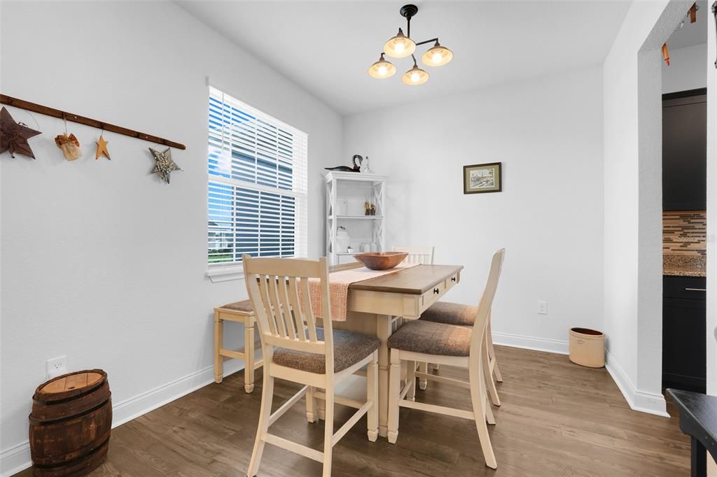 For Sale: $575,000 (4 beds, 3 baths, 2116 Square Feet)