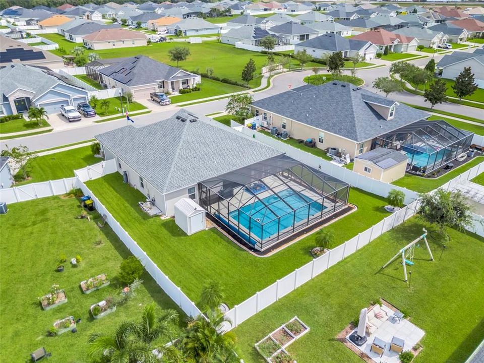 For Sale: $575,000 (4 beds, 3 baths, 2116 Square Feet)