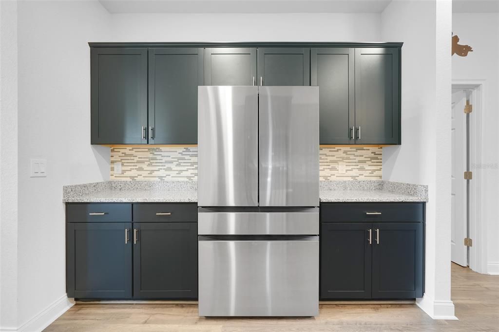 For Sale: $575,000 (4 beds, 3 baths, 2116 Square Feet)