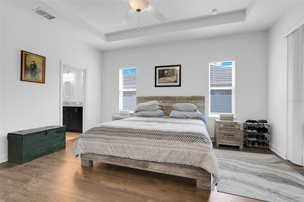 For Sale: $575,000 (4 beds, 3 baths, 2116 Square Feet)